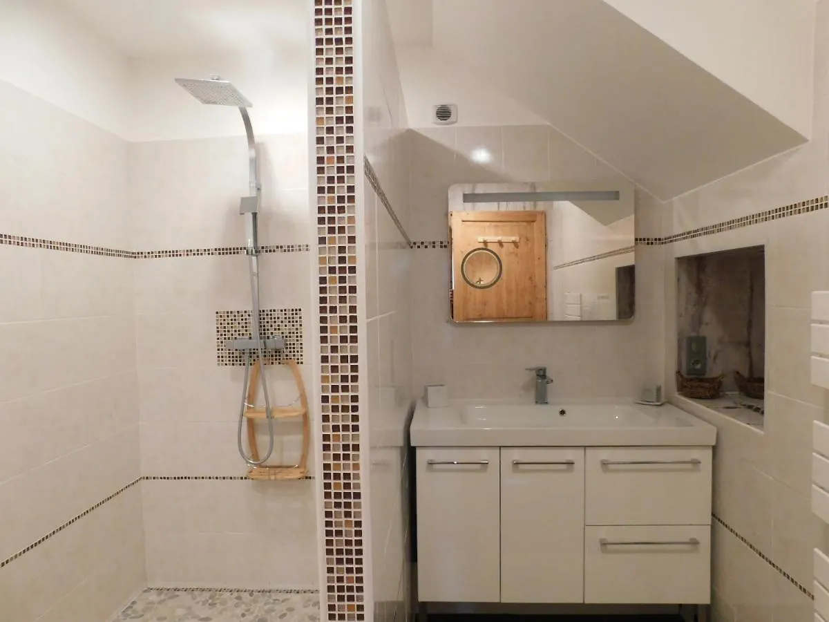 Le Petit Berthier Apartment Gilhoc-sur-Ormeze France