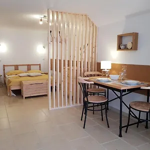 Appartement Cocon Chic Au Pied Du Vercors Et Au Calme Avec Parking, Marches